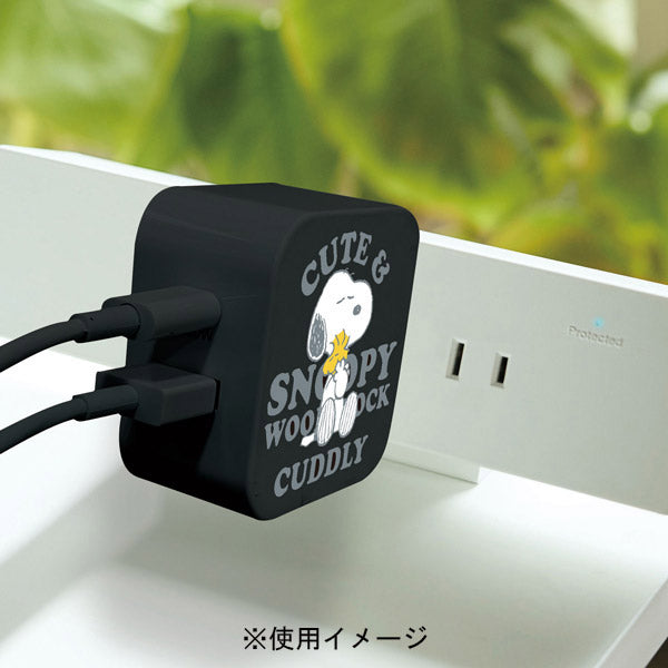 スヌーピー Type-C+USB-A　AC-100　チャージャー (ブラック)