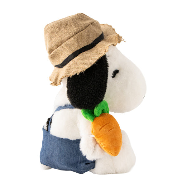SNOOPY GARDEN キャロットファーマーぬいぐるみ（スヌーピー 25cm）