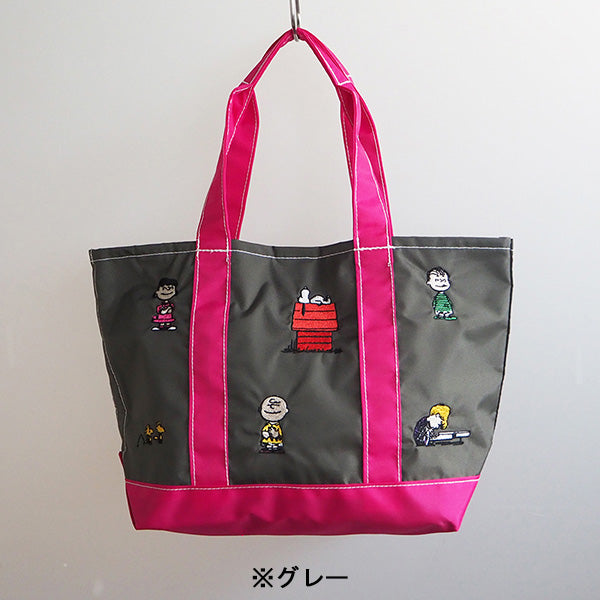 スヌーピー 刺繍舟形トート (M)